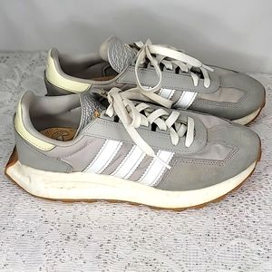 Adidas Retropy E5 running tennis shoes low top gray white sz 8 -run slightly big